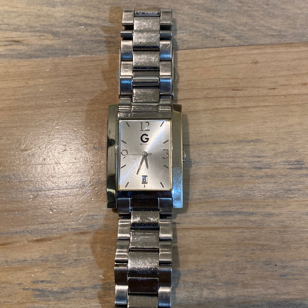 Guess Watch